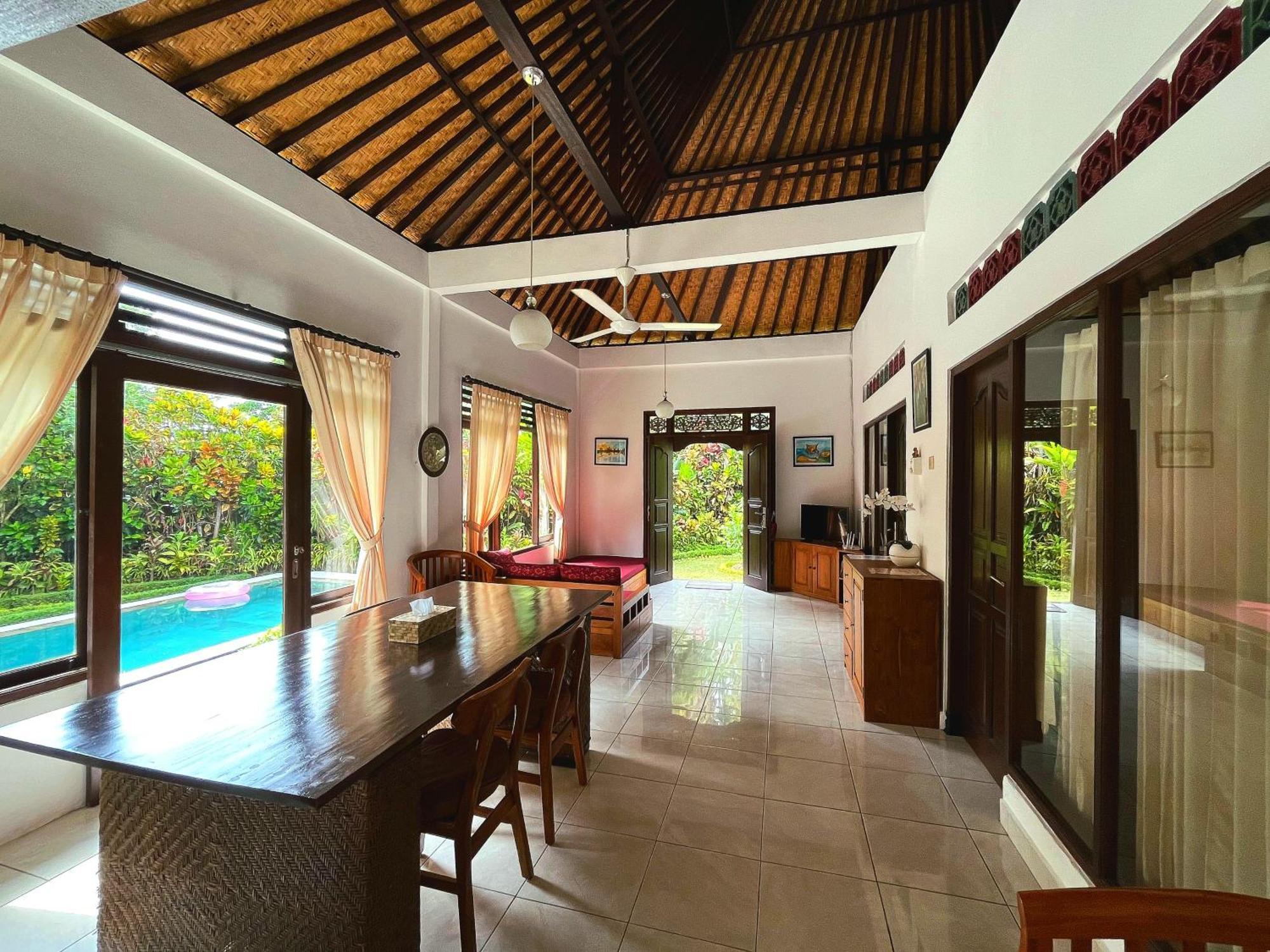 Sari Kembang Villa Ubud 1 Exteriör bild